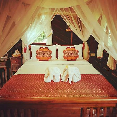 Baan Sithepaban Guesthouse Пхітсанулок Екстер'єр фото