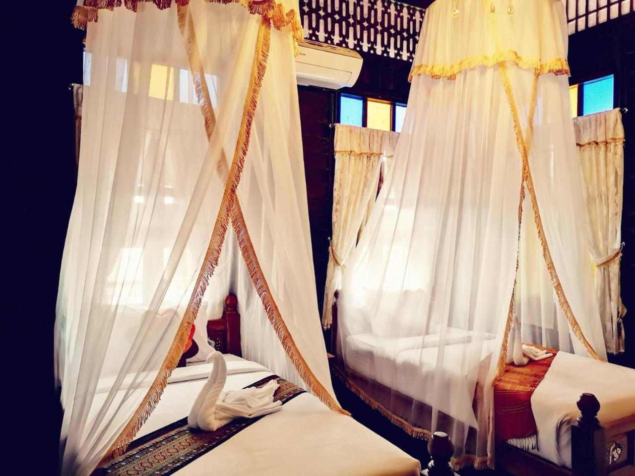 Baan Sithepaban Guesthouse Пхітсанулок Екстер'єр фото